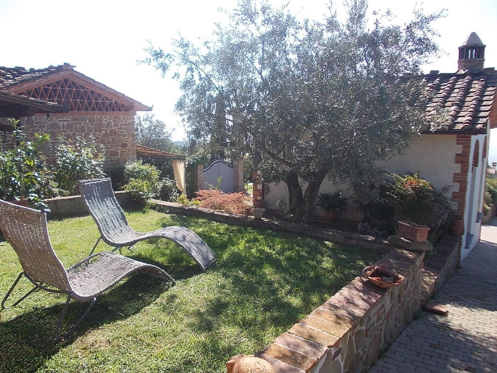 Casa Vacanze La Porta Vinci Zewnętrze zdjęcie